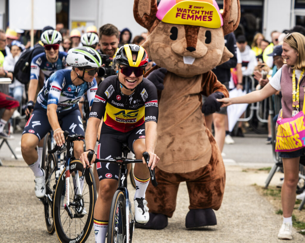 Tour de France Femmes avec Zwift